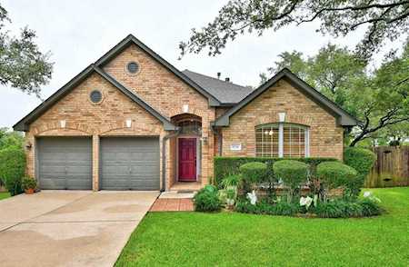 8716 Clarion CT Austin, TX 78749