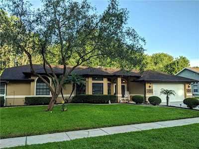 646 Whispering Lakes Blvd Tarpon Springs, FL 34688