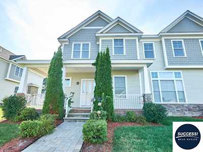 13 Boardwalk Dr #13 Andover, MA 01810