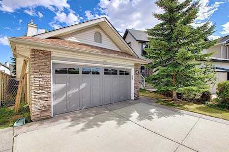 186 New Brighton Circle SE Calgary, AB T2Z 4B4