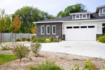 12568 E Bridal Veil W Dr Riverton, UT 84065