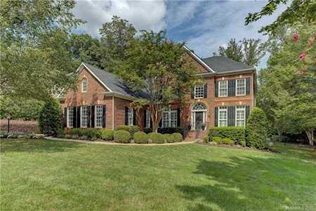 10226 Hazelview Dr Charlotte, NC 28277