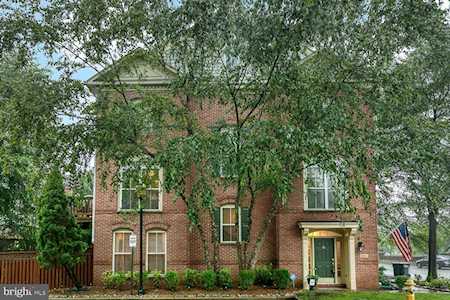5014 Gardner Dr Alexandria, VA 22304