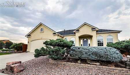7577 Legend Hill Drive Colorado Springs, CO 80923