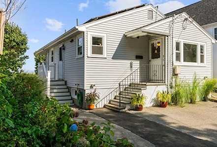 21 Montclair Avenue Waltham, MA 02451