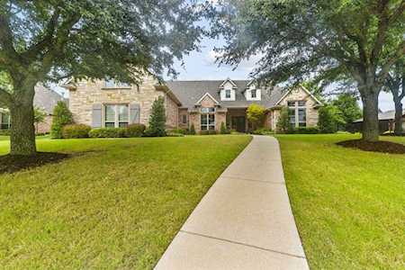 8204 Crooked Stick Lane Denton, TX 76226