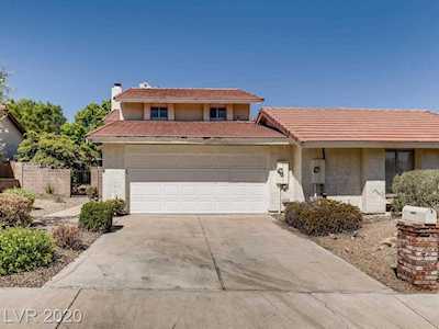 8924 Torcello Dr Las Vegas, NV 89117