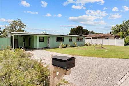 984 Las Flores WAY Orlando, FL 32804