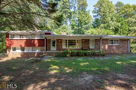 5472 Hugh Howell Rd Stone Mountain, GA 30087