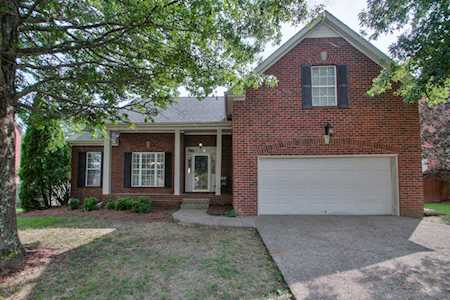7061 Meadow Ridge Cir Nashville, TN 37221