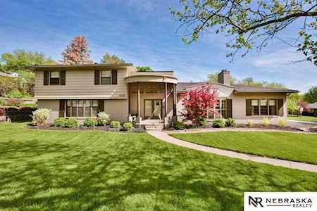 6102 Underwood Ave Omaha, NE 68132