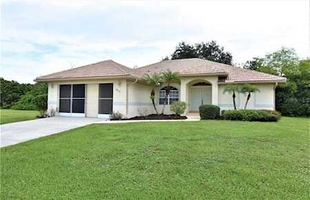 2910 Magdalina Dr Punta Gorda, FL 33950