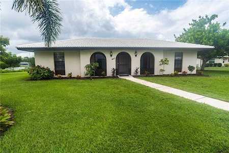 447 Botticelli Dr Nokomis, FL 34275