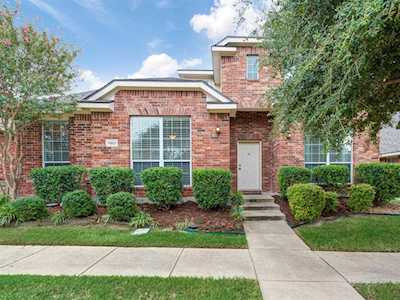 7801 Laughing Waters Trail Mckinney, TX 75070