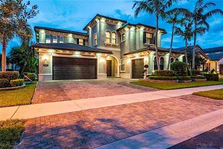8660 Watercrest Cir Parkland, FL 33076