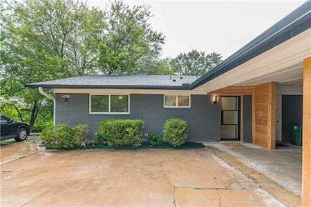 4702 Sagebrush Cir #B Austin, TX 78745