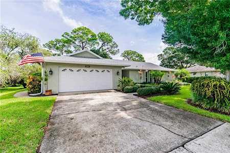13845 Whisperwood Dr Clearwater, FL 33762