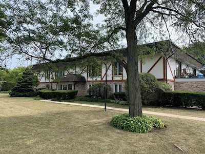 1310 S New Wilke Rd #2C Arlington Heights, IL 60005