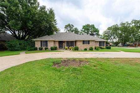 417 S College Street Pilot Point, TX 76258