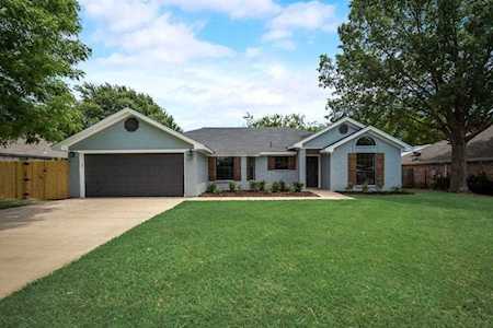 7032 Windhaven Road North Richland Hills, TX 76182