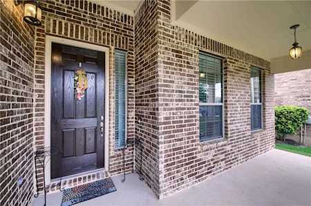 2813 Coral Valley DR Leander, TX 78641