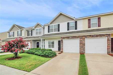 10361 Bunclody Dr Charlotte, NC 28213