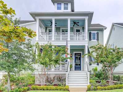 1904 Village Crossing Dr Daniel Island, SC 29492