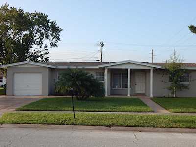997 Palmer Street Rockledge, FL 32955