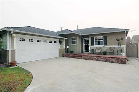 5426 Spahn Avenue Lakewood, CA 90713