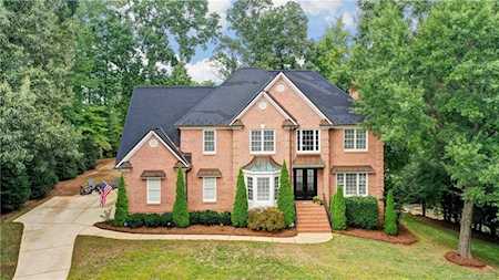 21615 Scottcrest Circle Cornelius, NC 28031