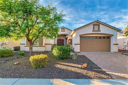 18250 W Stinson Drive Surprise, AZ 85374