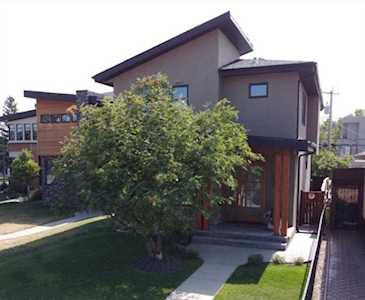 2707 1 Ave NW Calgary, AB T2N 0C7