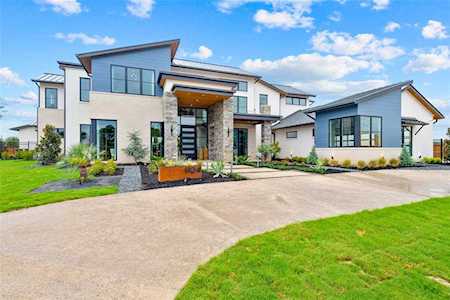 1104 High Court Southlake, TX 76092