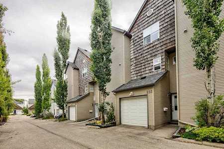 233 Bridlewood Ln SW Calgary, AB T2Y 3X8
