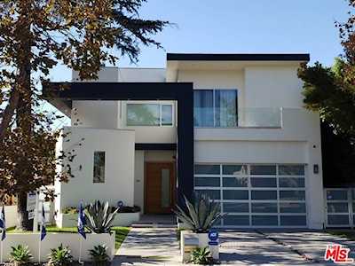 621 S Mansfield Avenue Los Angeles, CA 90036