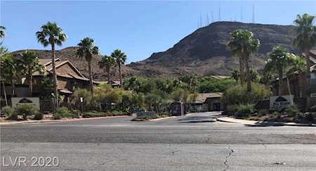 231 W Horizon Ridge Parkway #2811 Henderson, NV 89012
