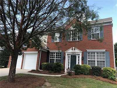 1926 Arbor Crest Ct Charlotte, NC 28262