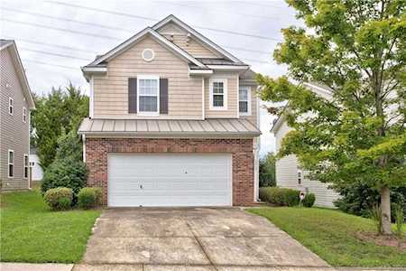 13712 Riding Hill Ave Charlotte, NC 28213