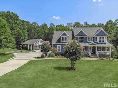 227 Paraggi Court Clayton, NC 27527