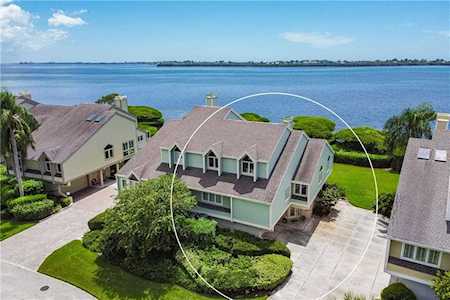 73 Tidy Island Blvd Bradenton, FL 34210