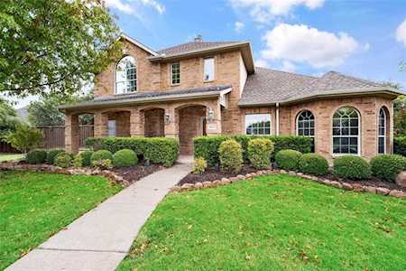 9687 Aristocrat Lane Frisco, TX 75033