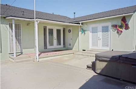 4422 Maybank Avenue Lakewood, CA 90712