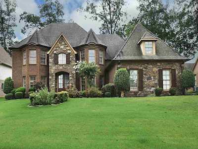 463 Stone Oaks Cv Collierville, TN 38017