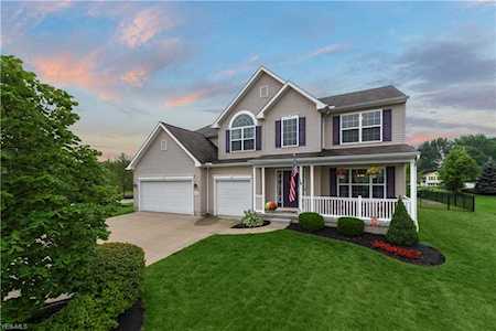 8398 Chesapeake Dr North Ridgeville, OH 44039