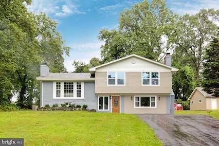 15305 Sweetridge Rd Silver Spring, MD 20905