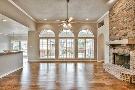3912 Angelina Court N De Cordova, TX 76049