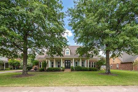 1629 Grafton Cv Collierville, TN 38017