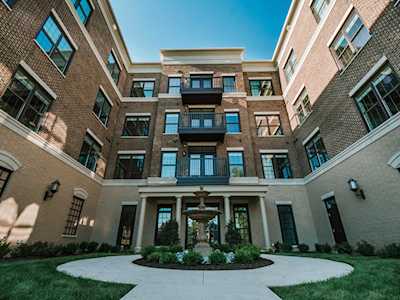 1670 E Broad Street Columbus, OH 43203