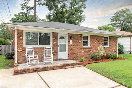 704 Osborn Ave Chesapeake, VA 23325