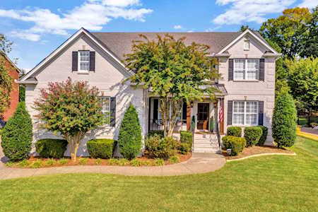 126 Shorecrest Cir Hendersonville, TN 37075